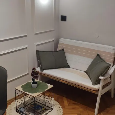 Greis Apartment